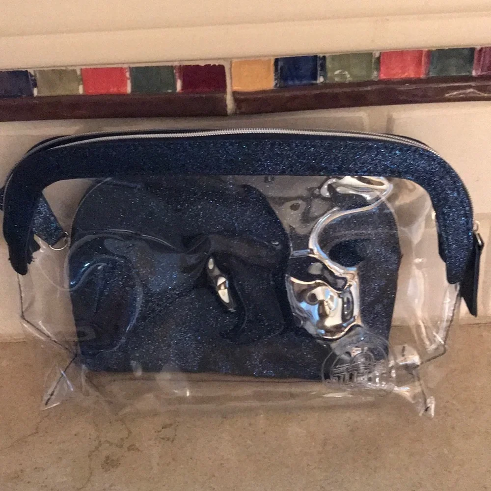 NWOT Orlane Paris coordinating cosmetic bag set